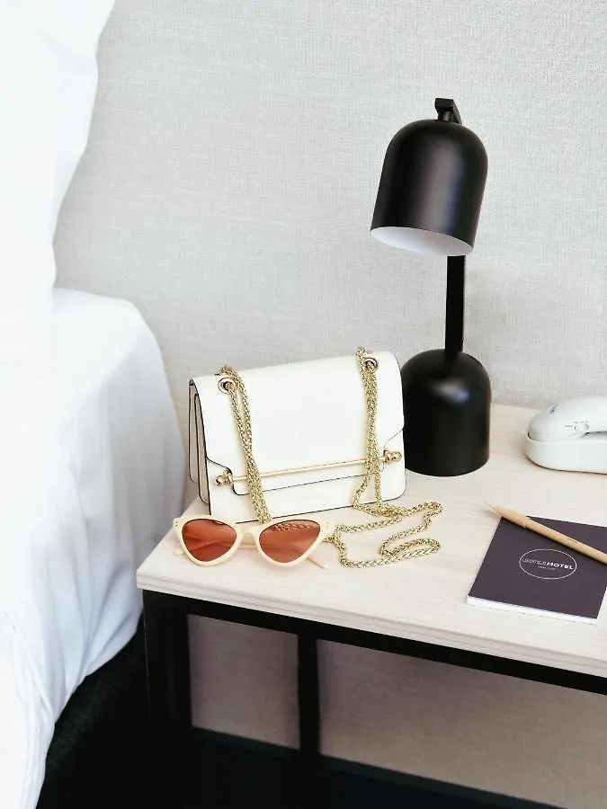 HotelMOTEL Adelaide Motel